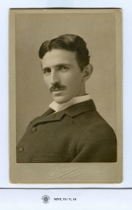 Nikola Tesla a la edad de 39 años. © Museo de Nikola Tesla, Belgrado, Serbia