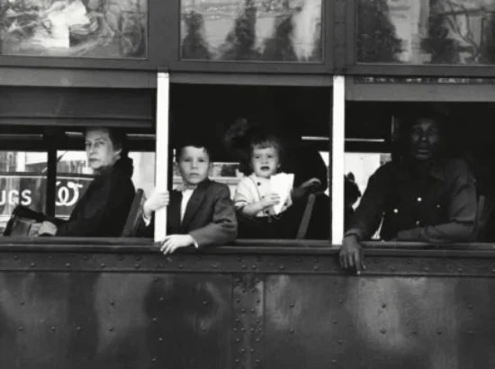 Robert Frank. Tranvía. Nueva Orleans, 1955 © Robert Frank Foundation, from The Americans.