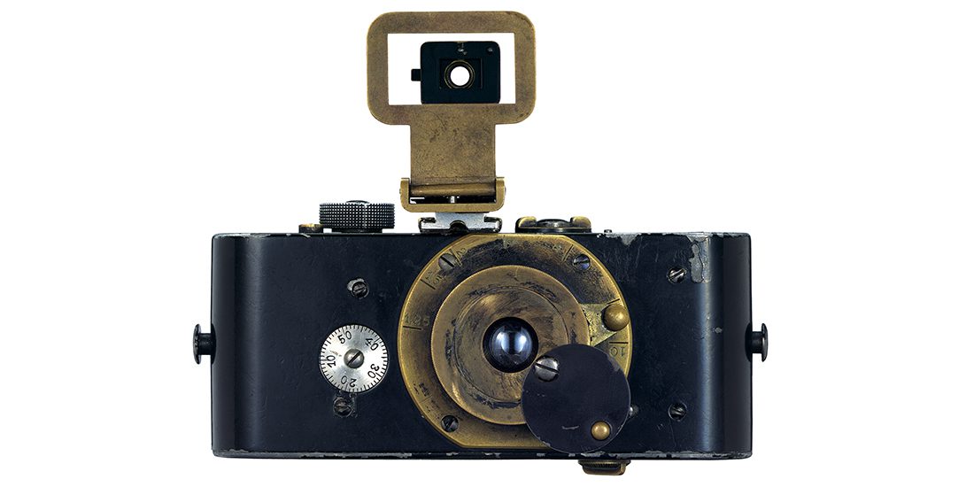 Insignia Fusión Impuestos La Ur Leica o la “cámara liliputiense” | Espacio Fundación Telefónica