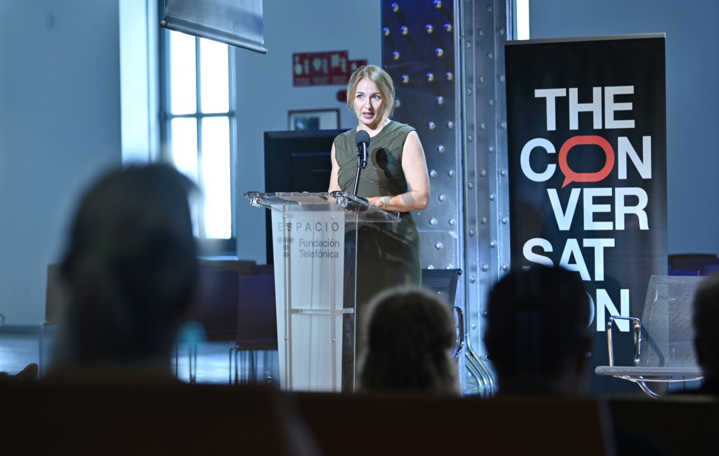 VII Aniversario The Conversation
