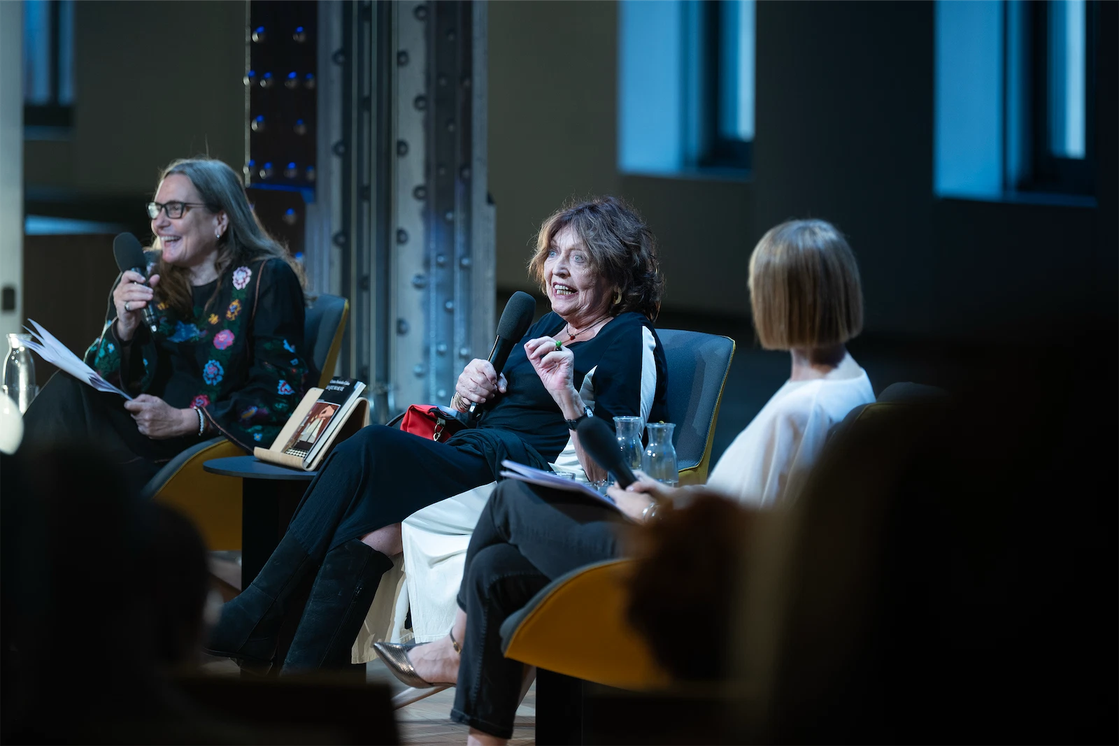 Un momento de la presentación del libro 'Lo que no se ve' de Cristina Fernández Cubas