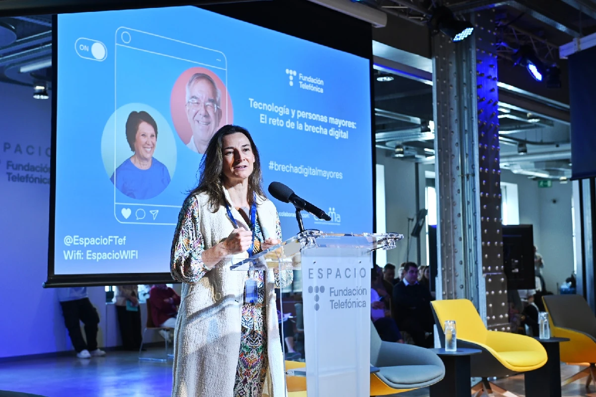 Un momento del congreso ‘Tecnología y personas mayores: el reto de la brecha digital’