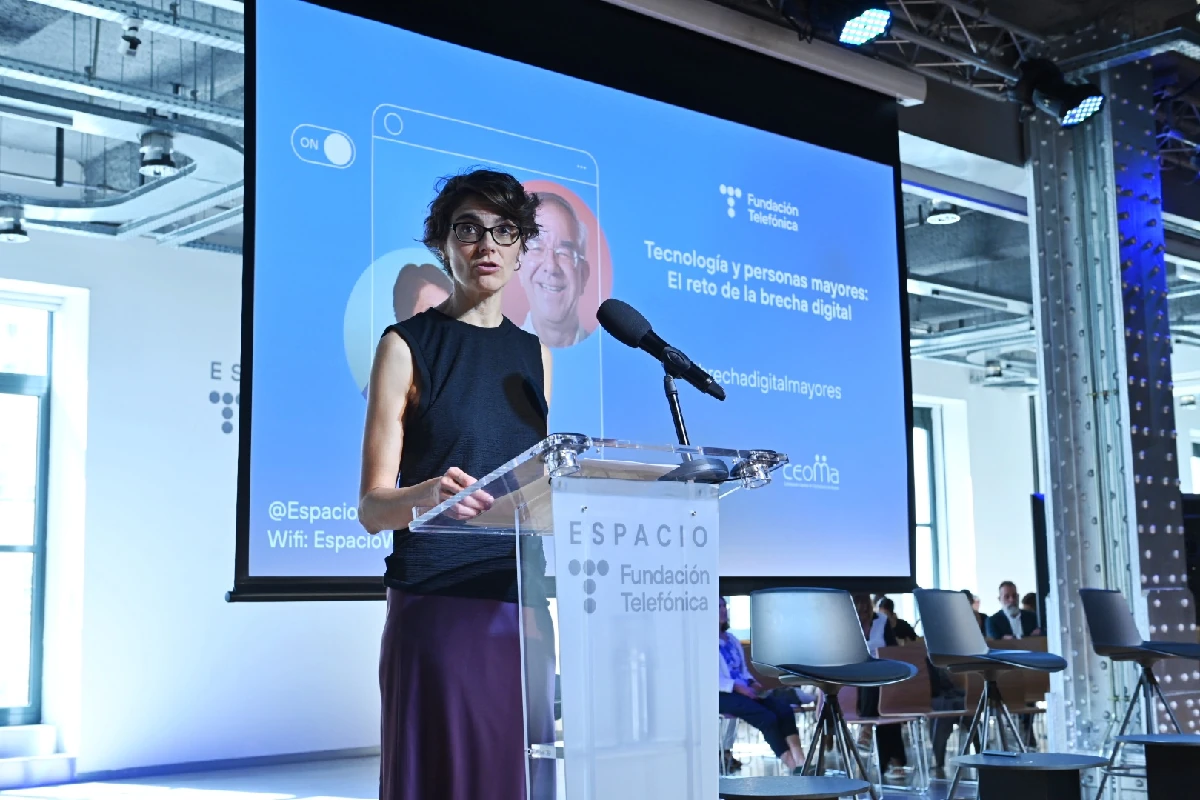 Un momento del congreso ‘Tecnología y personas mayores: el reto de la brecha digital’