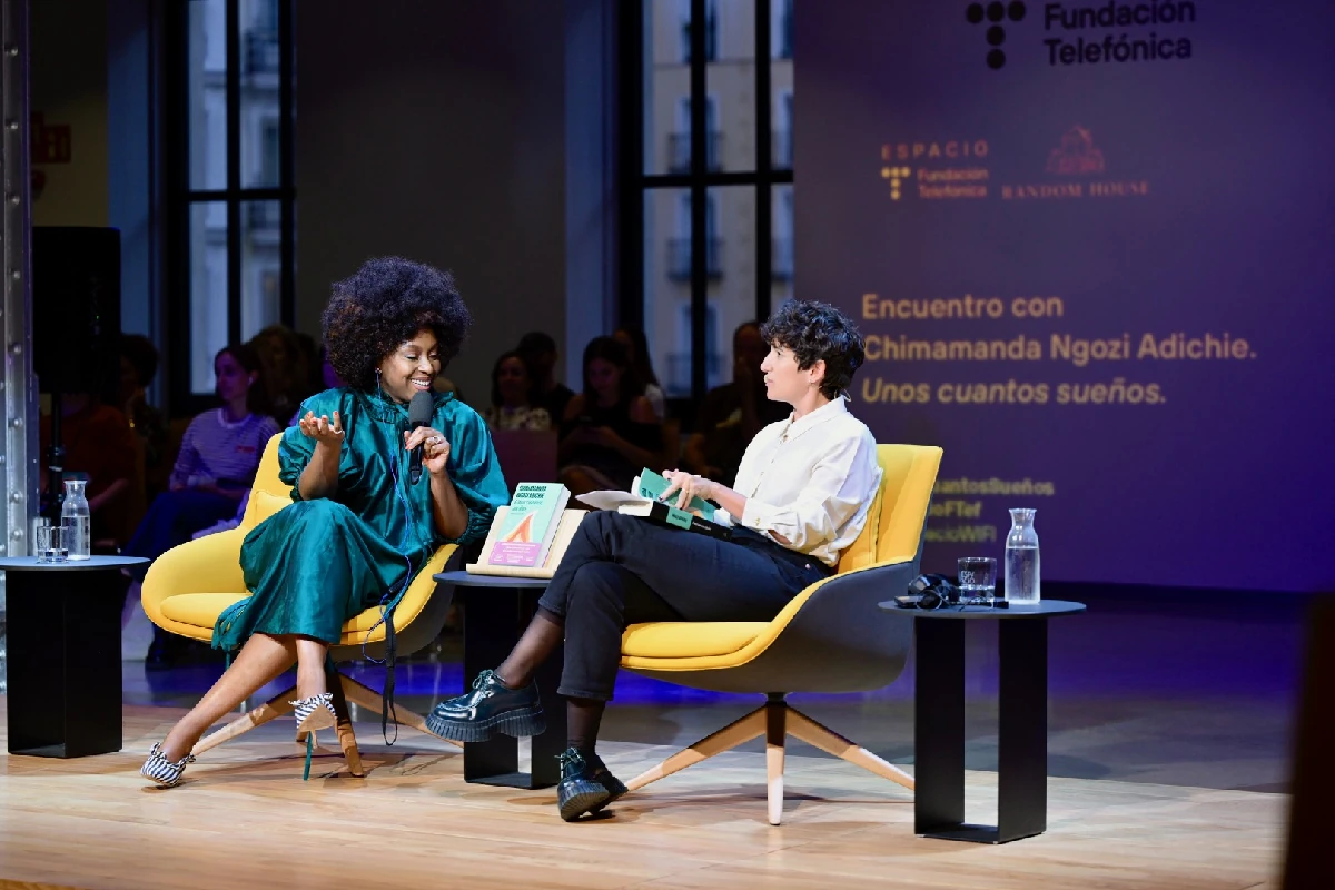 Un momento del Encuentro con Chimamanda Ngozi Adichie. ‘Unos cuantos sueños’.