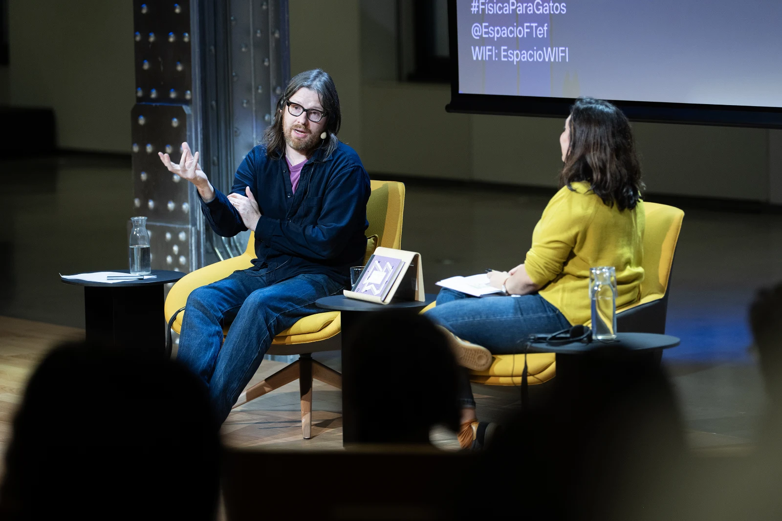 Un momento del encuentro con Tom Gauld y Laura Barrachina