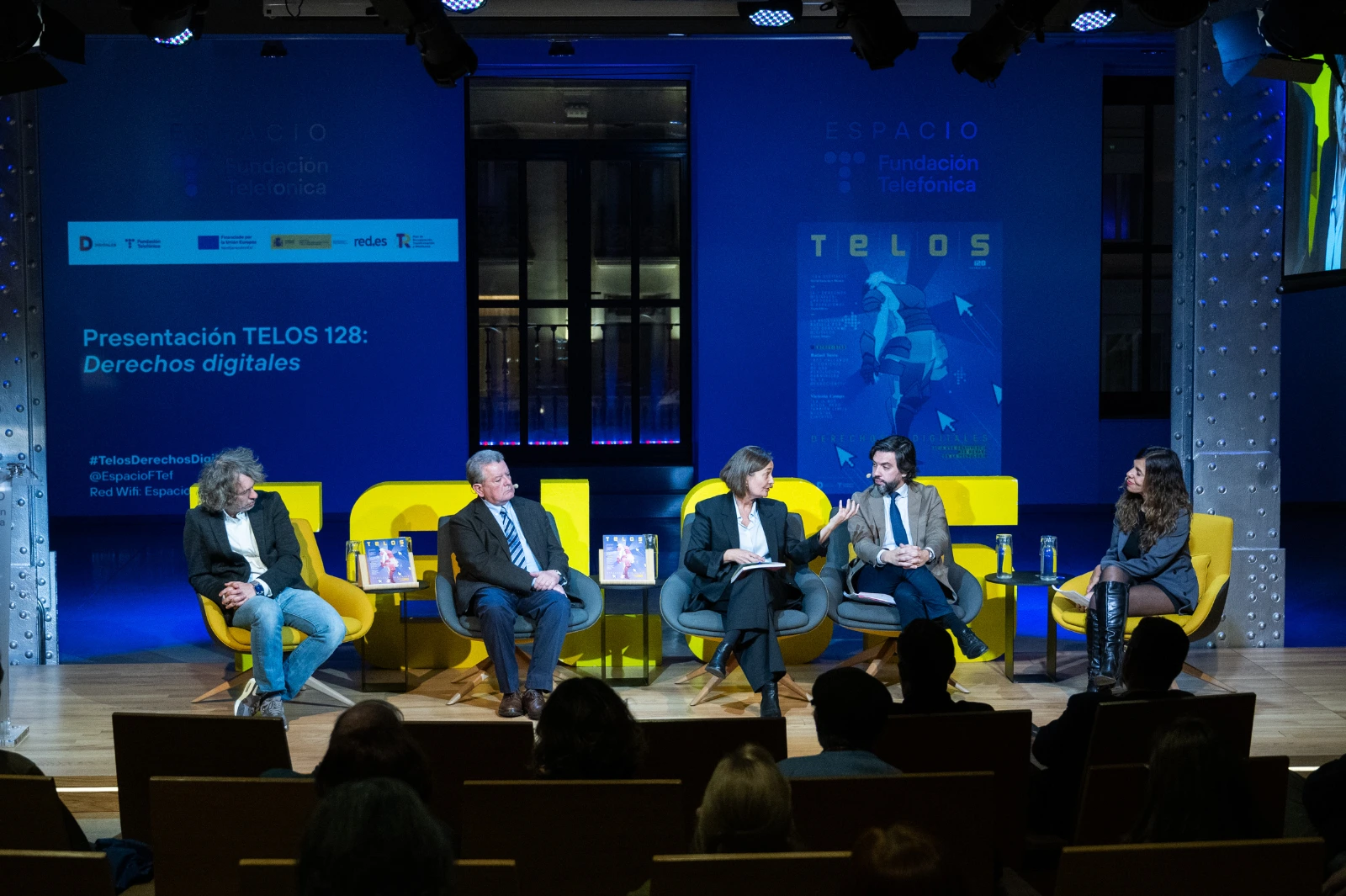 Un momento de la presentación de la revista TELOS 128