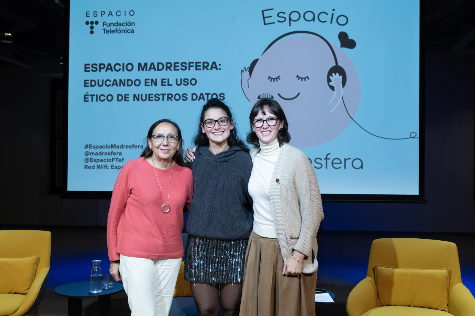 Un momento de la grabación del Espacio Madresfera del 12 de diciembre de 2025