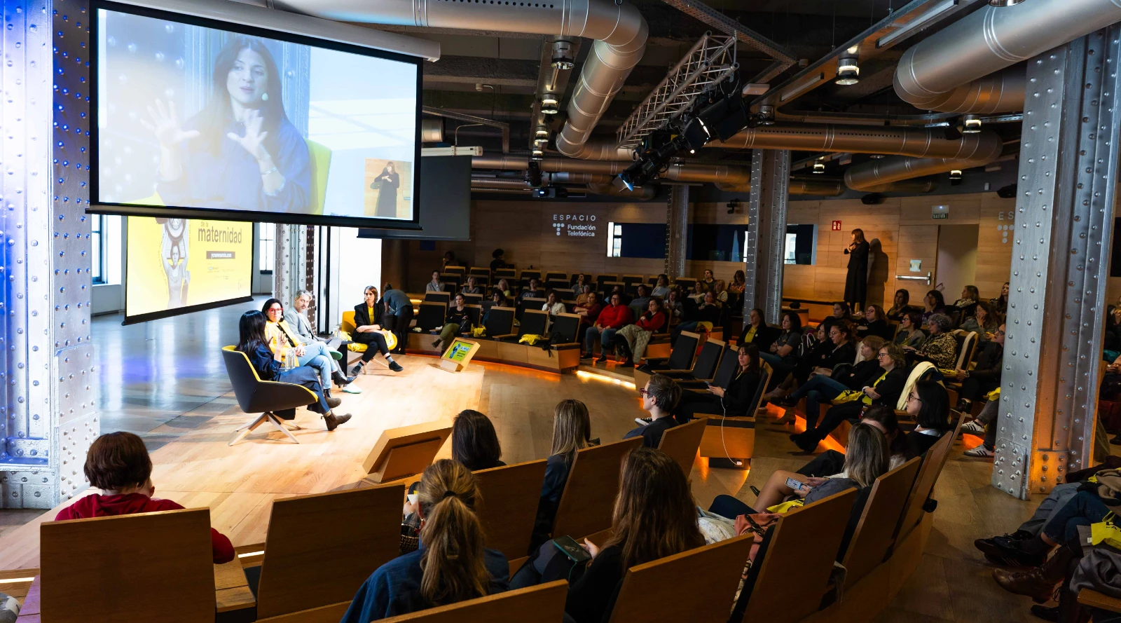 Un momento del encuentro ‘El peso invisible de la paternidad’, con Malasmadres