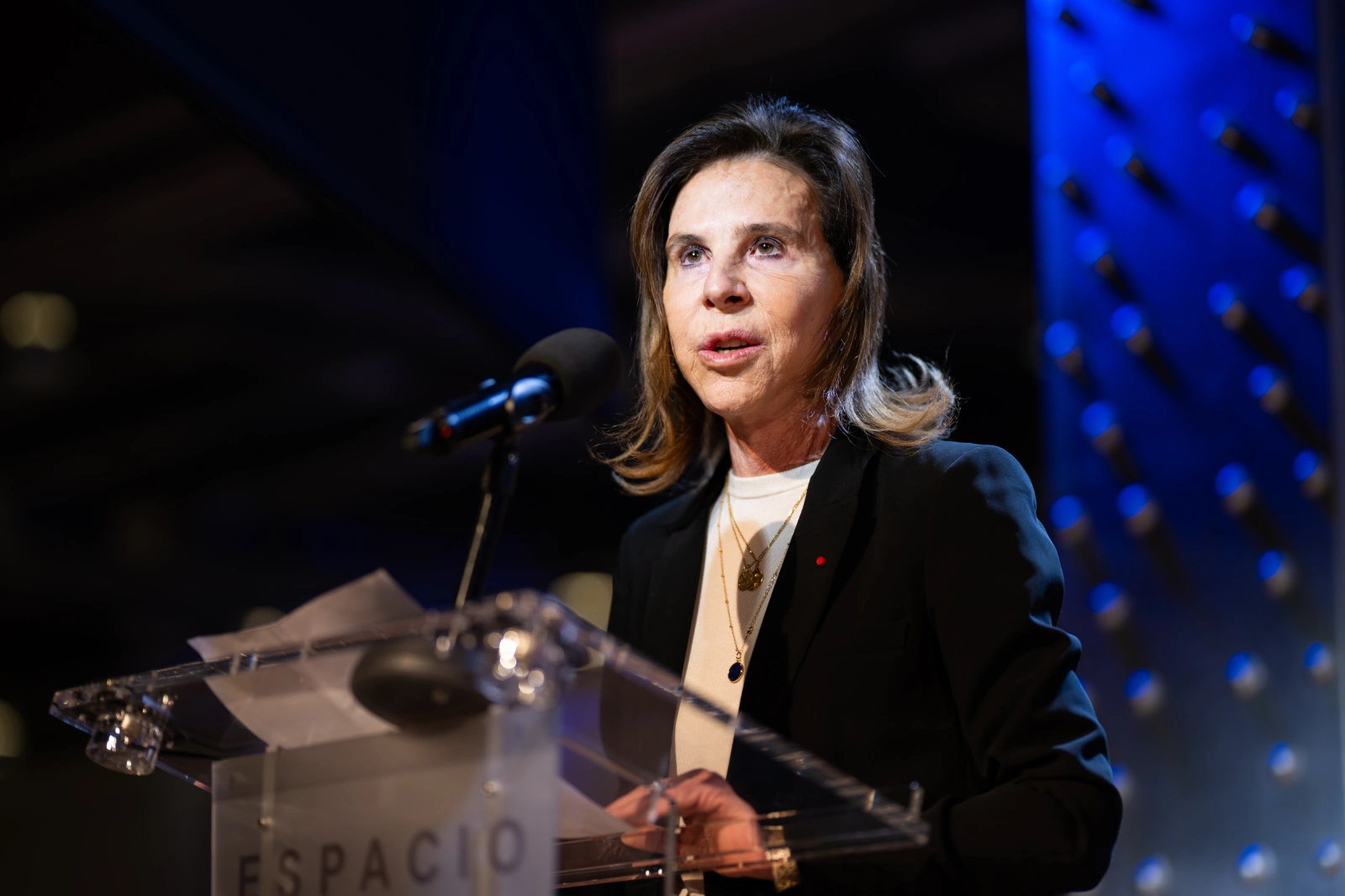 Un momento del Encuentro con Yasmina Reza. Presentación de Casos reales