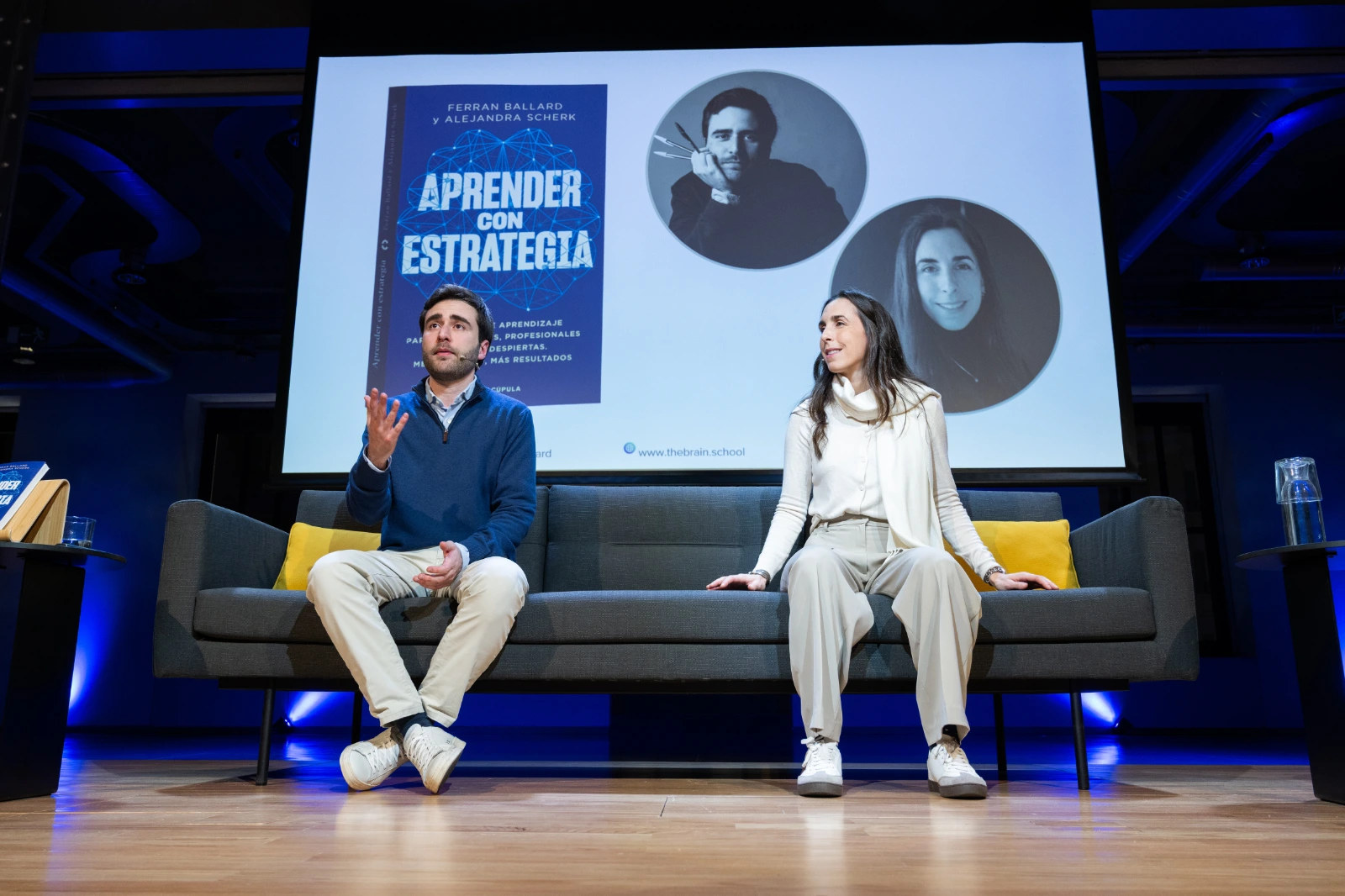 Un momento del encuentro con Ferran Ballard y Alejandra Scherk. Aprender con estrategia