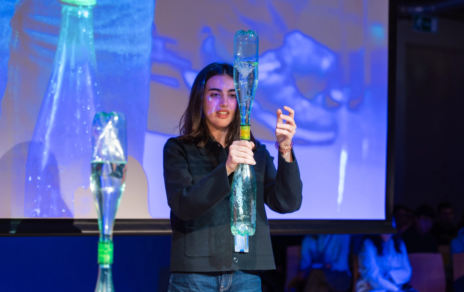 Un año más, nos unimos a la celebración del Día Internacional de la Mujer y la Niña en la Ciencia con la actividad Ellas formulan el futuro, apoyando el talento femenino y las vocaciones STEM.
