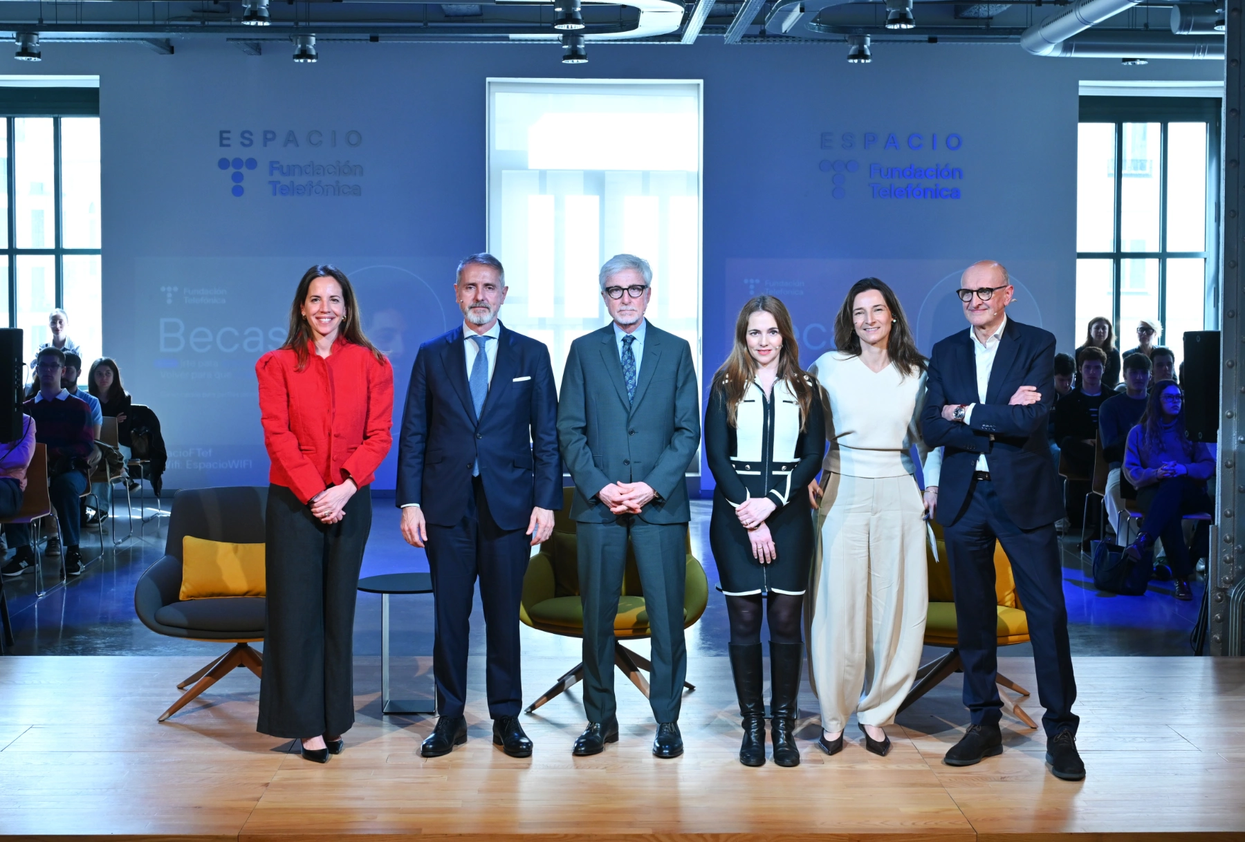 Presentación del programa de becas de Fundación Telefónica con Marc Murtra, Enrique Goñi, Luisa Alli, Isabel Salazar, Xavier Marcet y Alicia Asín