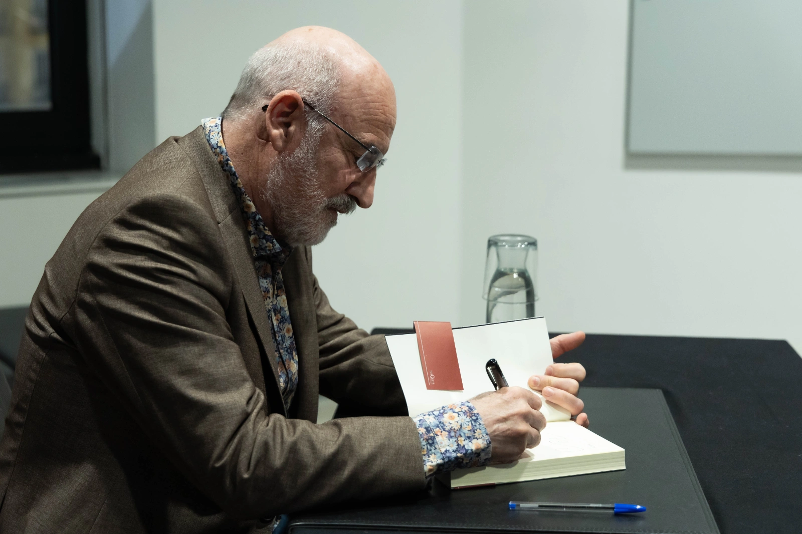 Un instante de la presentación de 'Maite', la nueva novela de Fernando Aramburu