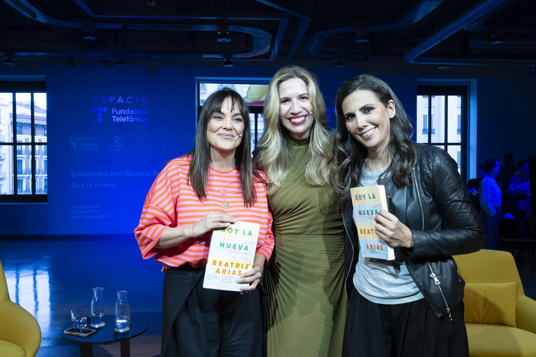Un momento en la presentación de 'Soy la nueva' de Beatriz Arias