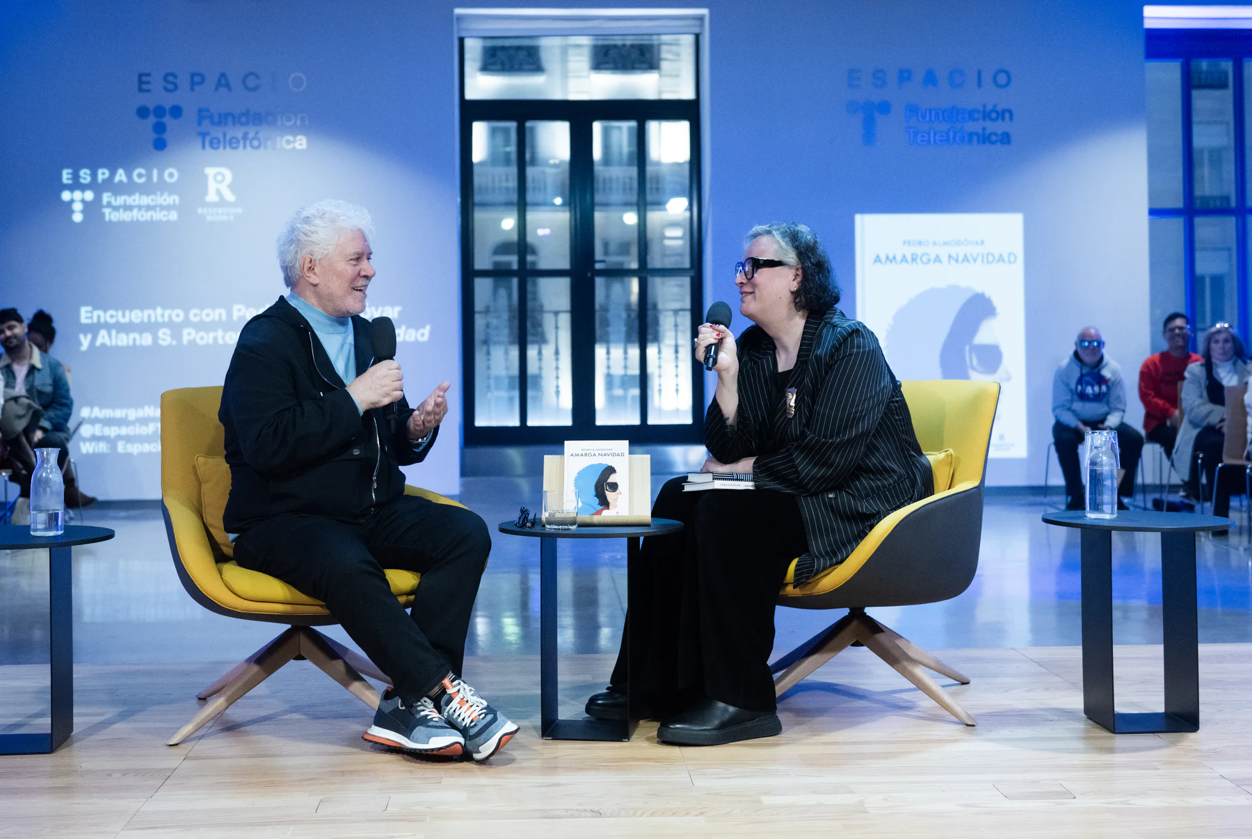 Presentamos un encuentro con el escritor y director de cine Pedro Almodóvar, en el que conversará con la escritora Alana S. Portero a propósito de su último libro, Amarga Navidad, que acompaña su próxima película.
