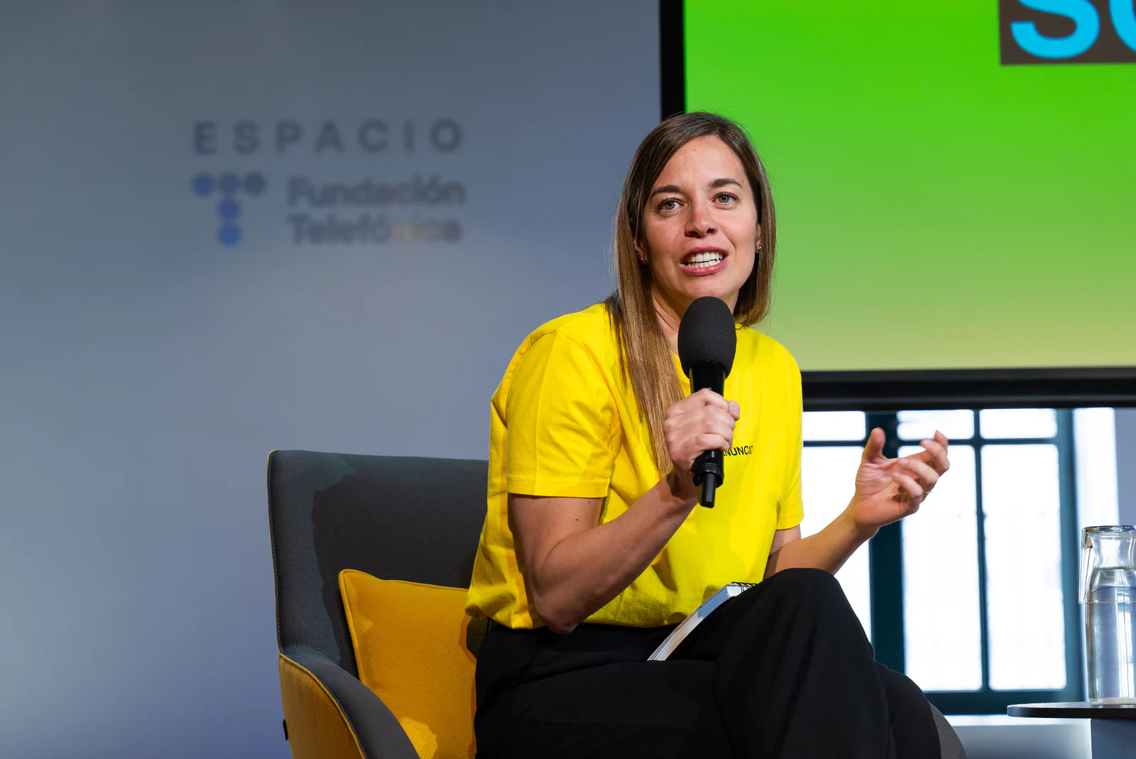 Encuentro de la asociación Yo no renuncio para debatir acerca de la conciliación