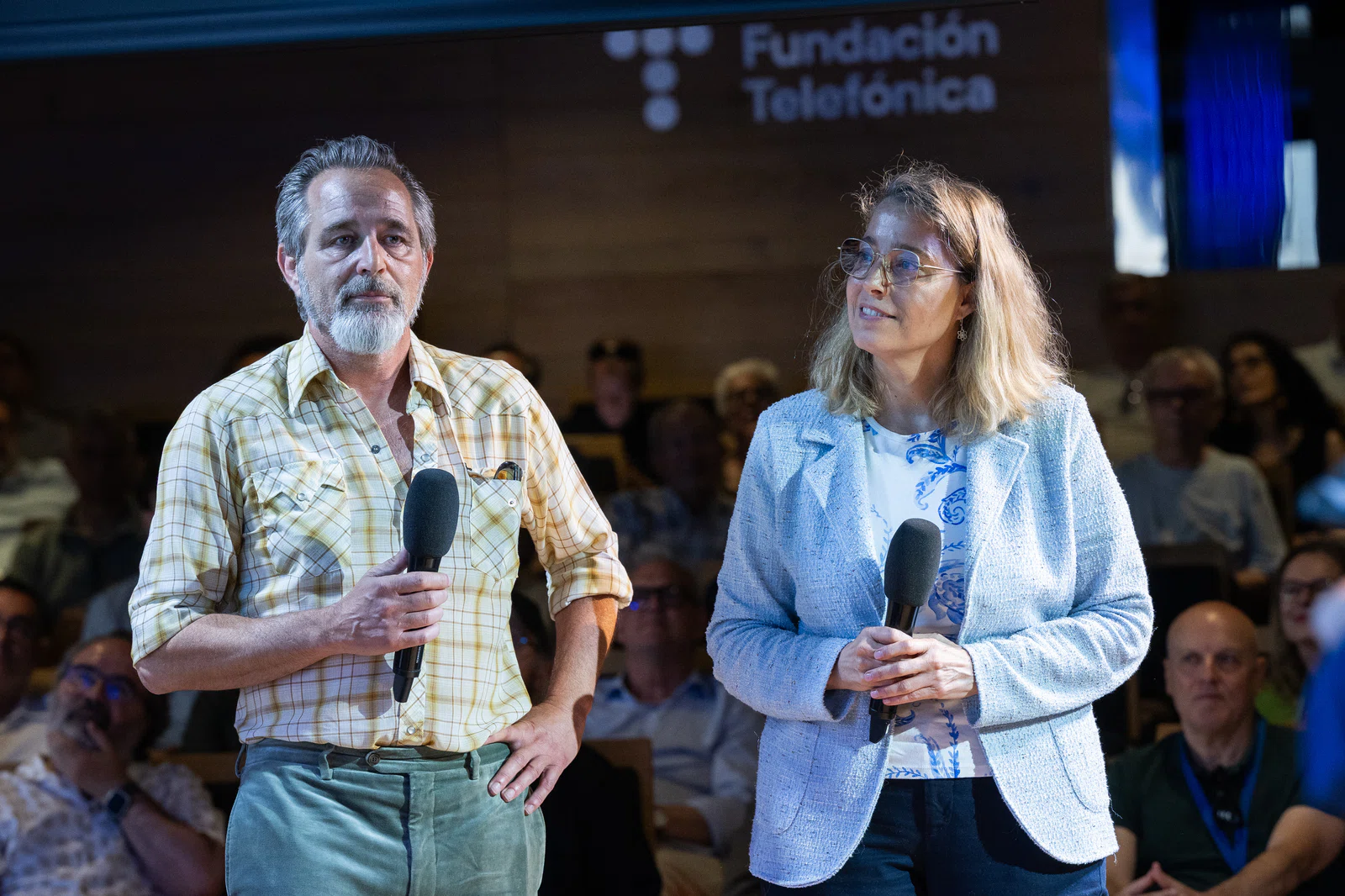 Un momento durante la presentación de la revista TELOS 129