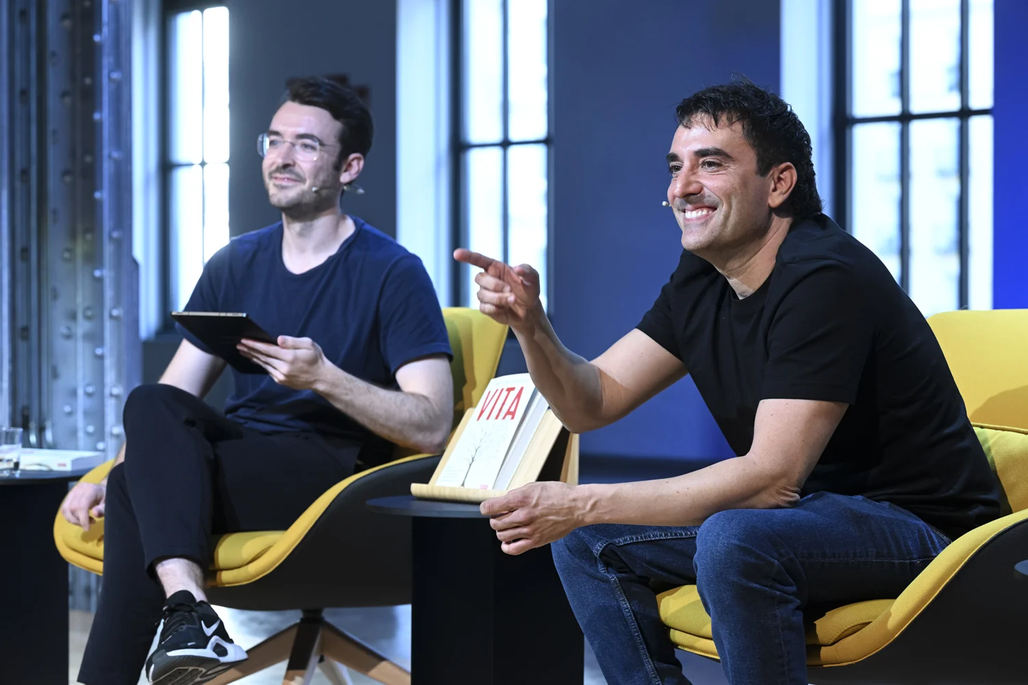 Un momento durante el Encuentro con Xabi Uribe-Etxebarria. 'Vita'