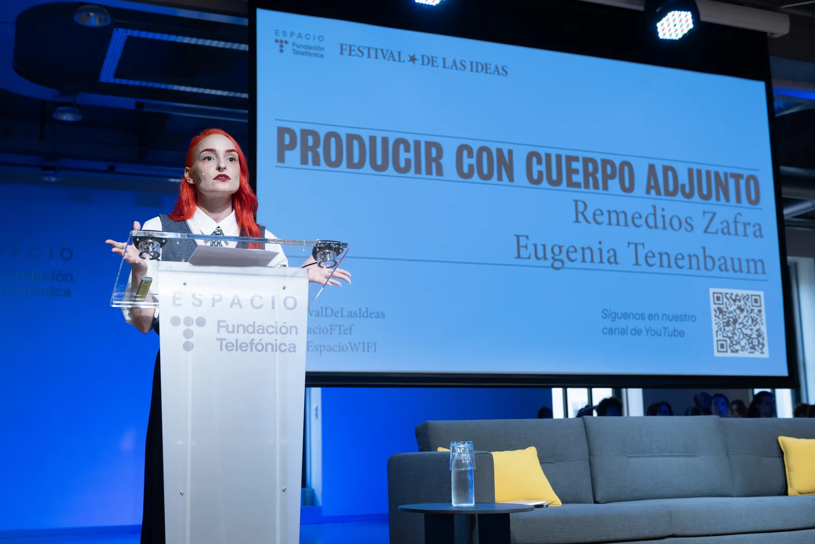 Un momento del encuentro entre Remedios Zafra y Eugenia Tenenbaum