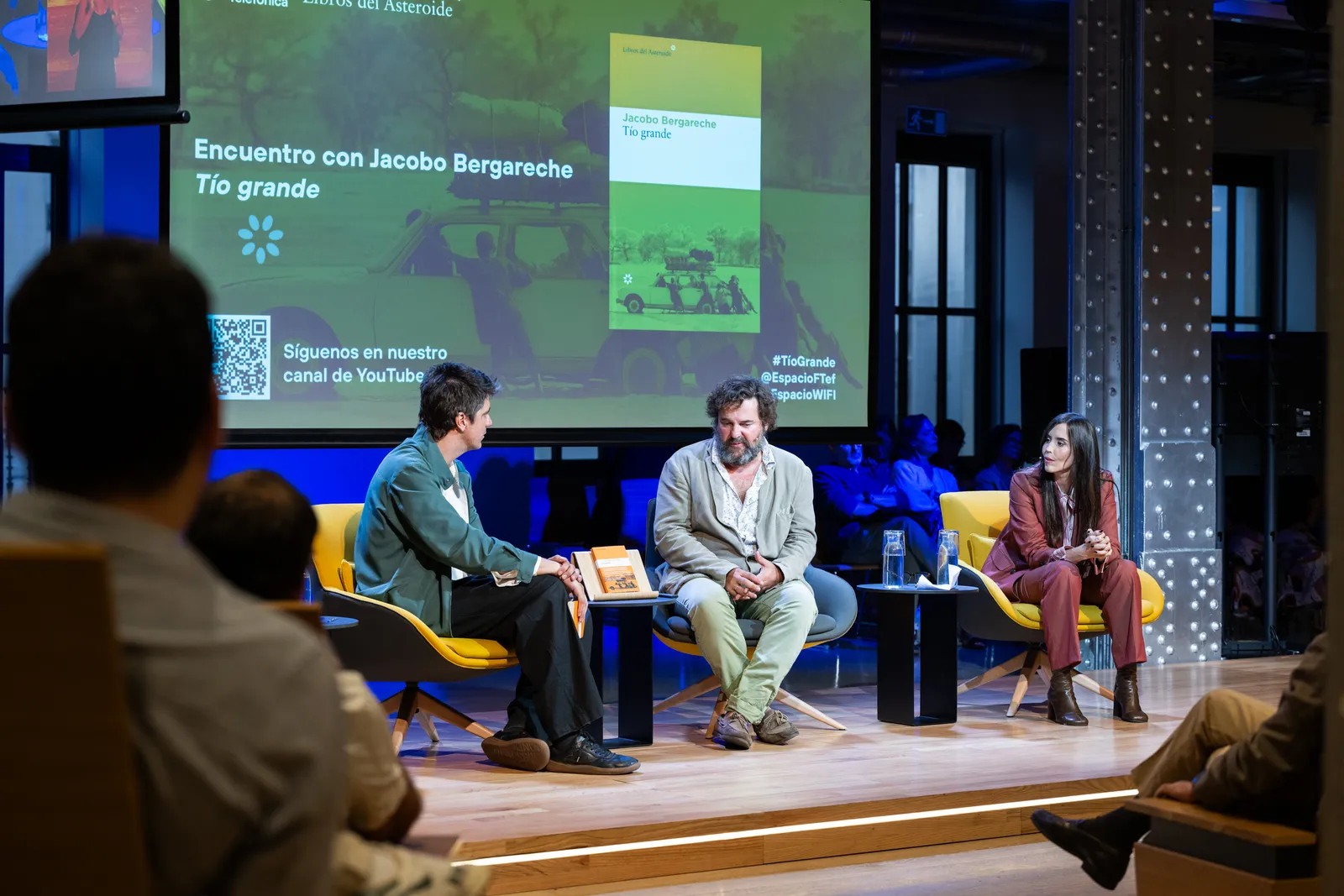 Un momento del encuentro con Jacobo Bergareche, Bárbara Arena y Alejandro Simón Partal para presentar 'Tío grande'.